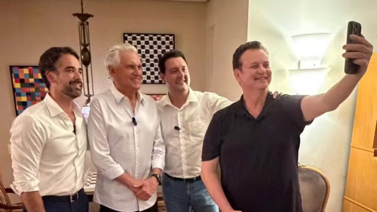 Ronaldo Caiado anuncia saída do União Brasil e Reorganiza pré-campanha presidencial no PSD