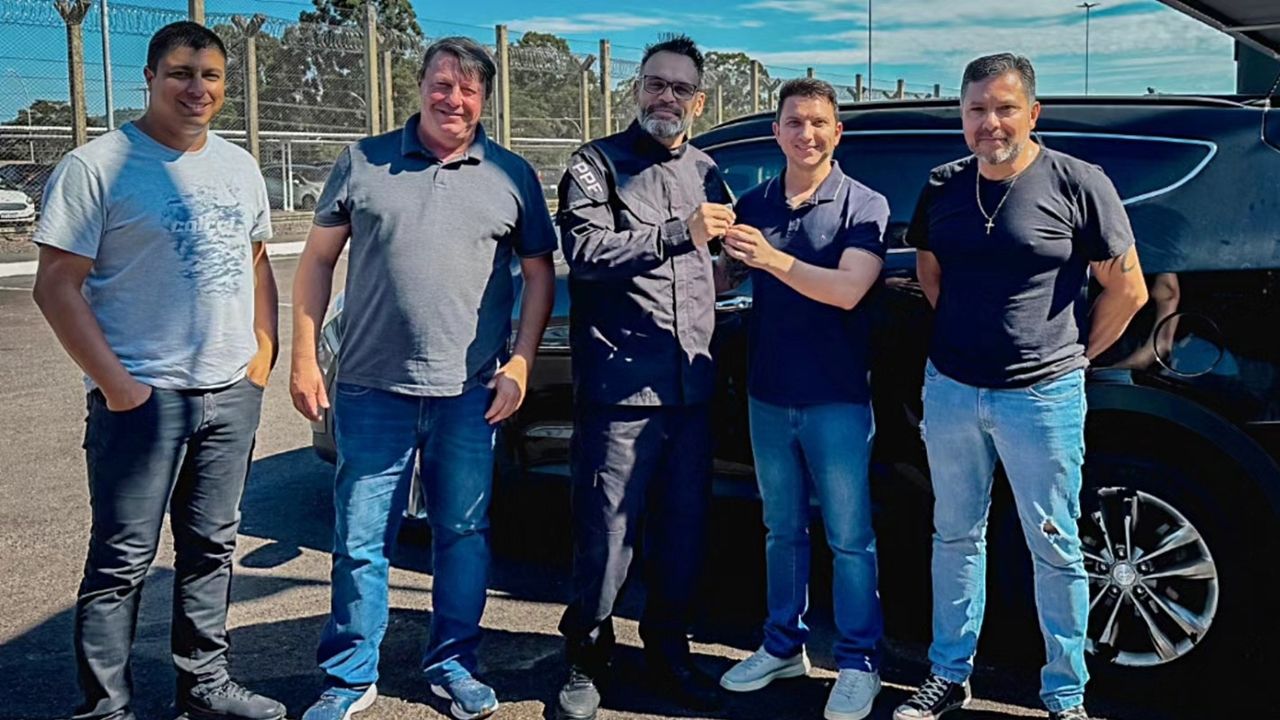 Catanduvas recebe veículo da Polícia Penal Federal para reforçar frota municipal