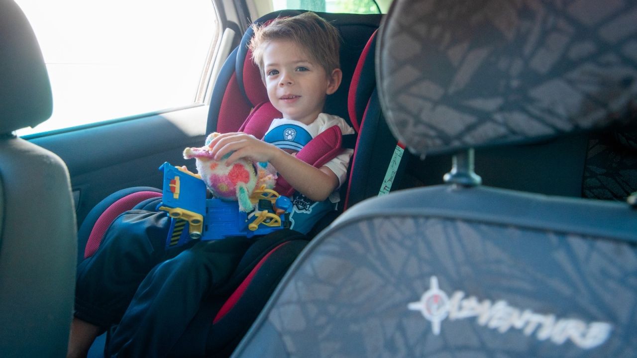 VOLTA ÀS AULAS: Transitar orienta sobre transporte seguro das crianças e reforça uso da cadeirinha