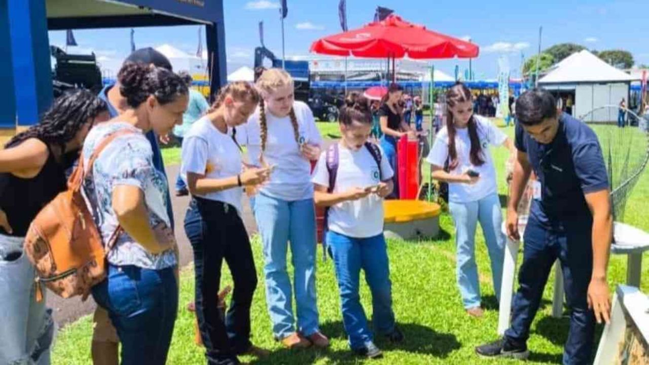 Adapar reforça compromisso com a sanidade e a qualidade da produção