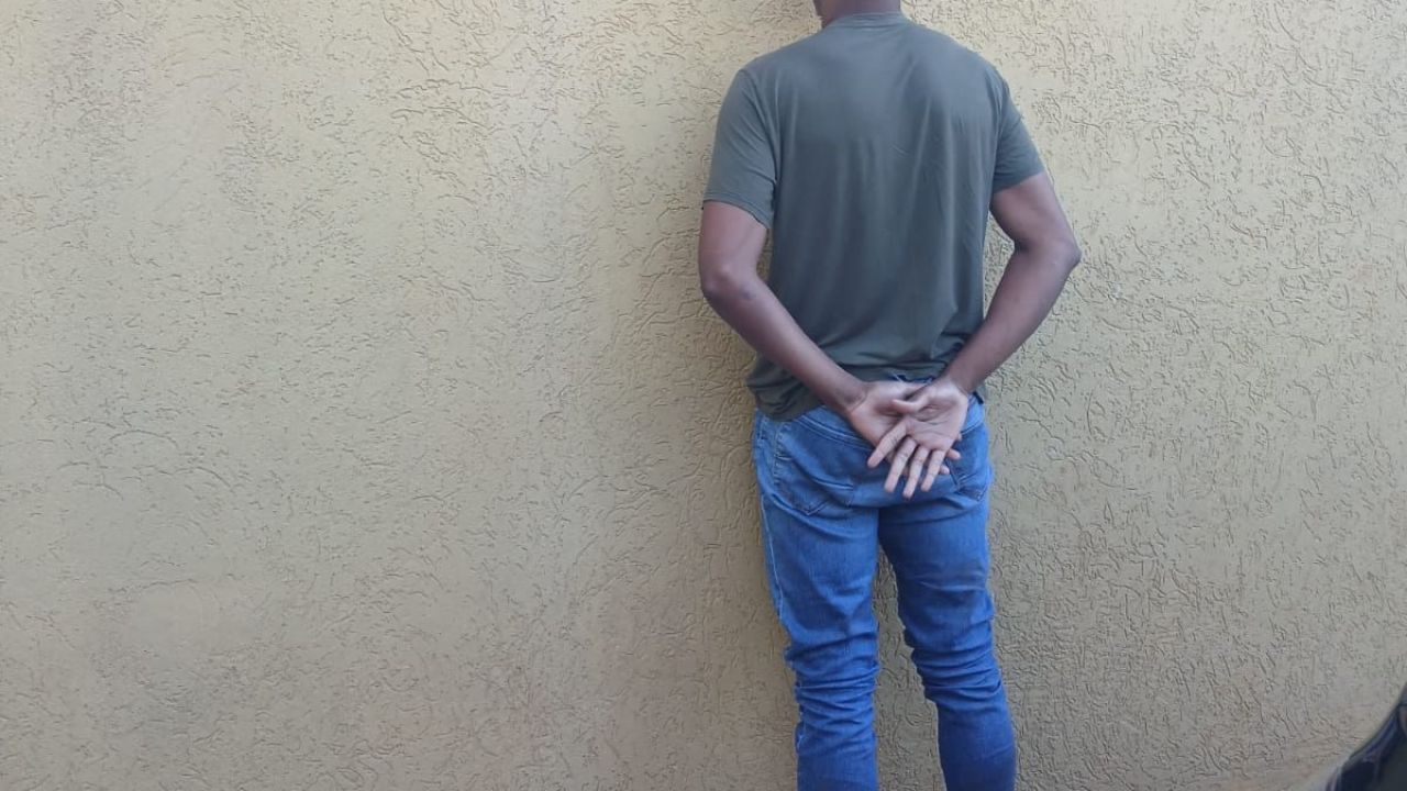 Homem é preso acusado de estupro contra uma jovem de 16 anos no bairro Coqueiral