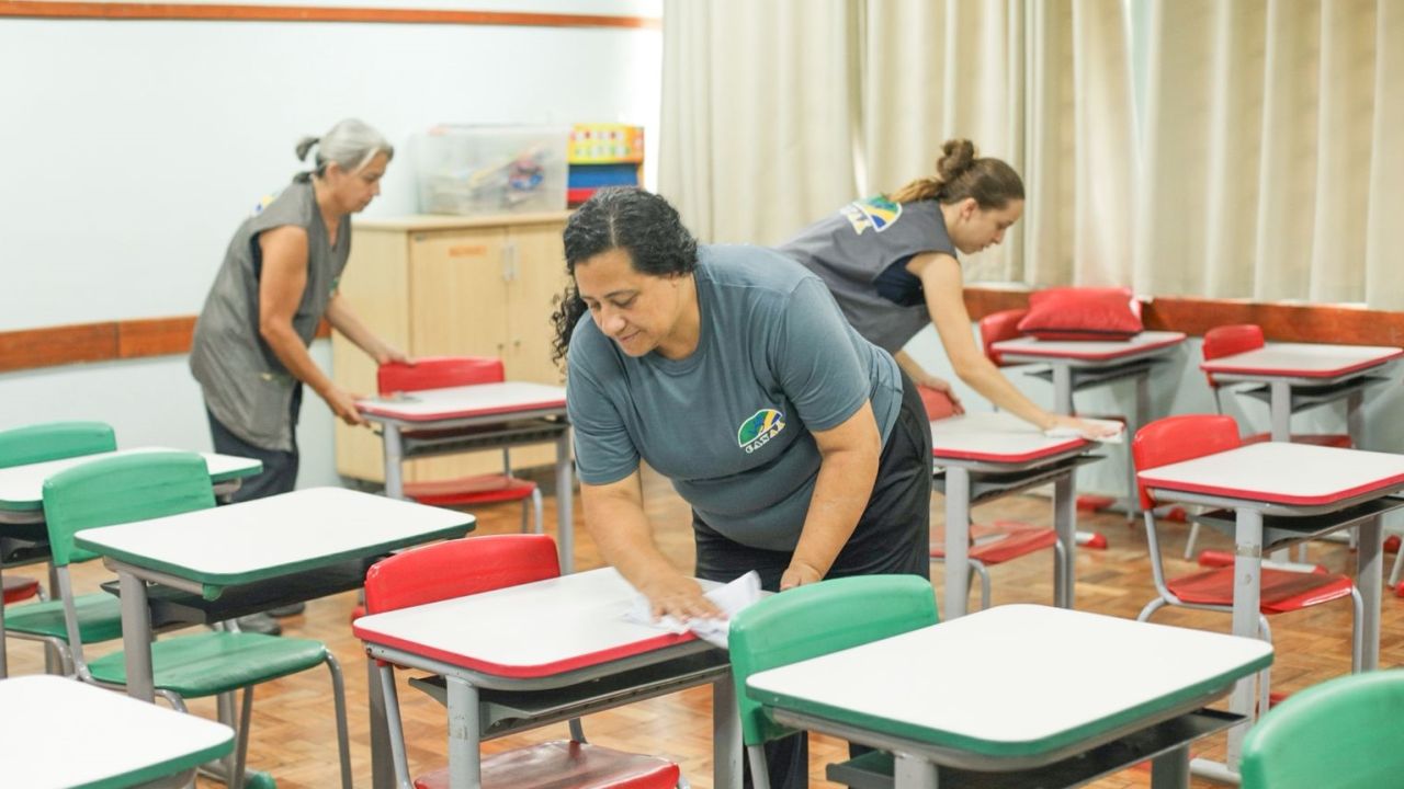 Educação de Cascavel prepara escolas e Cmeis para receber mais de 33 mil alunos para o ano letivo de 2026