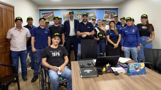 Prefeito volta à Prefeitura, aperta o ritmo e impõe meta máxima para 2026 em Corbélia