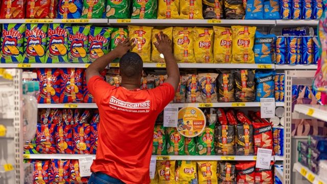 Imagem referente a notícia: Americanas abre 150 vagas temporárias para a Páscoa no Paraná