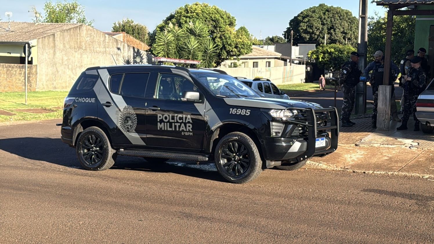 Imagem referente a notícia: Operação do GAECO contra o tráfico resulta em prisão e apreensões em Cascavel