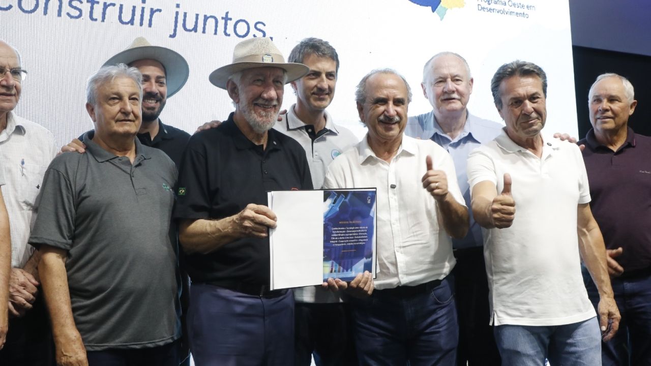 Cascavel se une a manifesto para tornar região Oeste líder global em tecnologia aplicada às proteínas