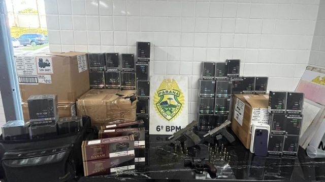 Armado e com contrabando: homem monitorado por tornozeleira é preso no Centro de Cascavel