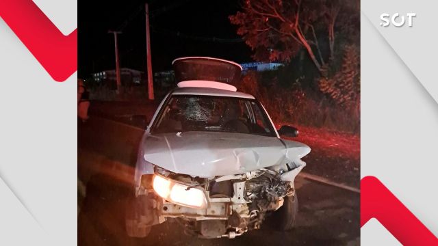 Colisão frontal termina com prisões, feridos leves e arma escondida às margens da rodovia PR-456, entre Palmital e Laranjal,