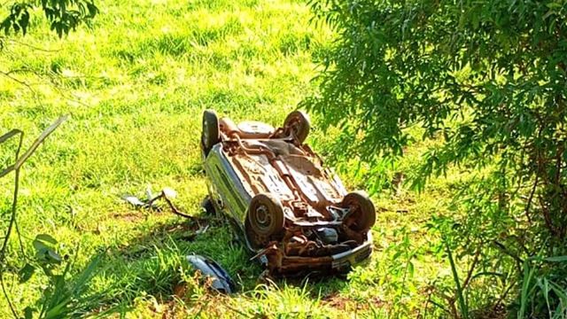 Capotamento deixa dois feridos na rodovia entre Salto do Lontra e Dois Vizinhos