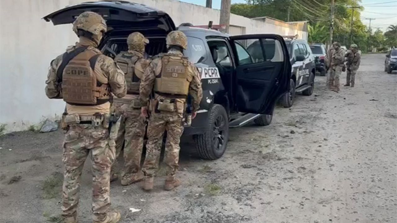 Polícia Civil do Paraná prende um dos criminosos mais procurados do Brasil