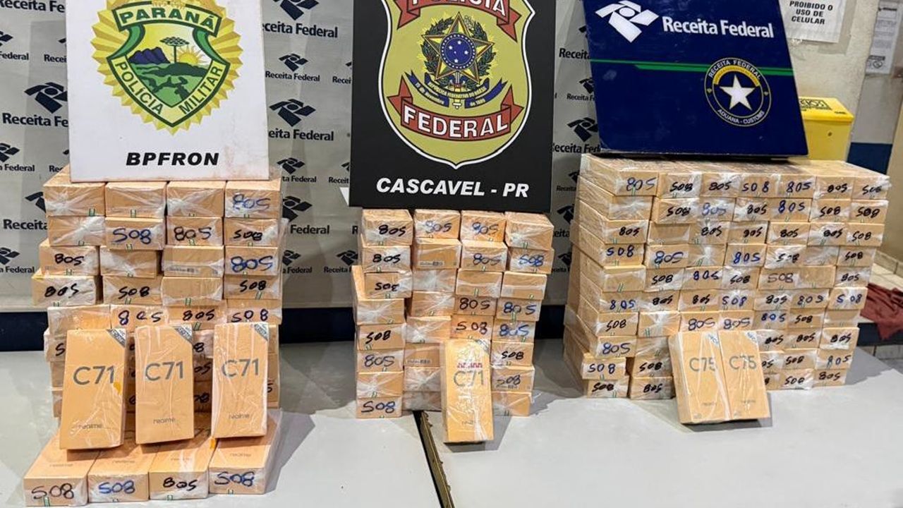 Receita Federal apreende 140 celulares em ação conjunta com forças policiais, no oeste do Paraná