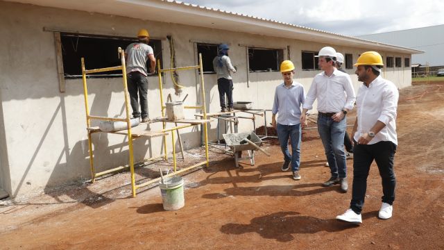 Imagem referente a notícia: Cascavel reforça estrutura de saúde com construção de novas USFs no XIV de Novembro e no Jardim Palmeiras