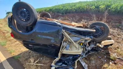 Imagem referente a notícia: Colisão frontal na PR-565 deixa dois feridos em Laranjeiras do Sul e mobiliza Polícia Rodoviária