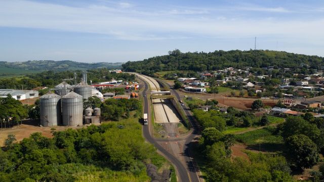 EPR Iguaçu antecipa obra em três anos e inicia trabalhos no Viaduto de Santa Lúcia