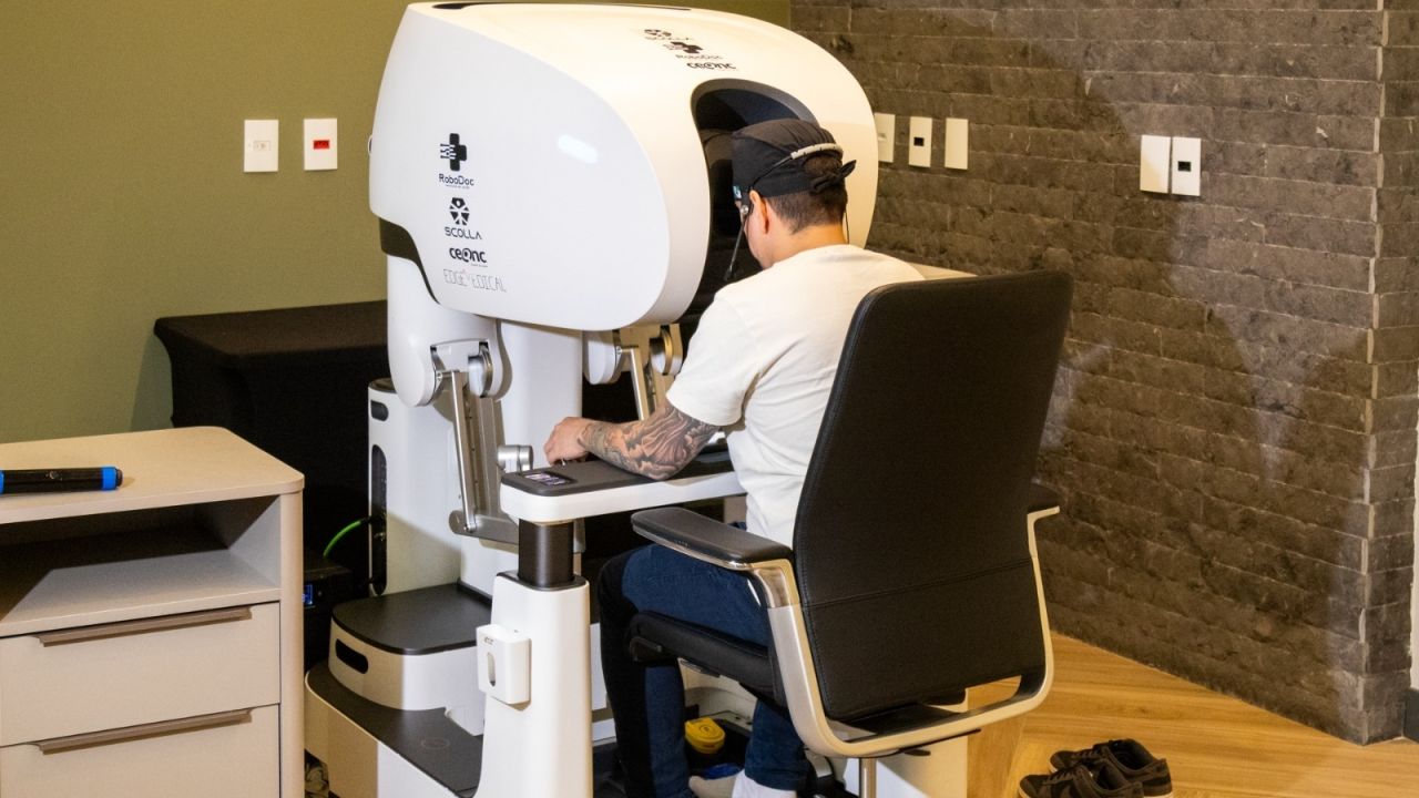Unioeste inclui telecirurgia robótica na aprendizagem de estudantes e residentes em Medicina