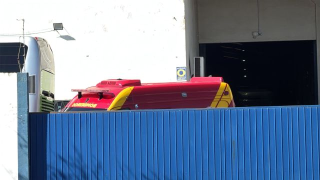 Imagem referente a notícia: Disparo acidental deixa servidor da Receita Federal ferido dentro de depósito em Cascavel