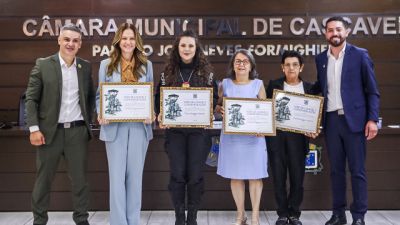 Imagem referente a notícia: Quatro mulheres são homenageadas na Câmara por atuação em diferentes setores