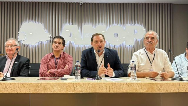 Prefeitos do Oeste pressionam Copel por soluções após quedas constantes de energia