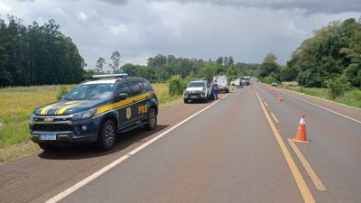 Imagem referente a notícia: Colisão frontal deixa homem de 60 anos morto, na BR-369 em Mamborê