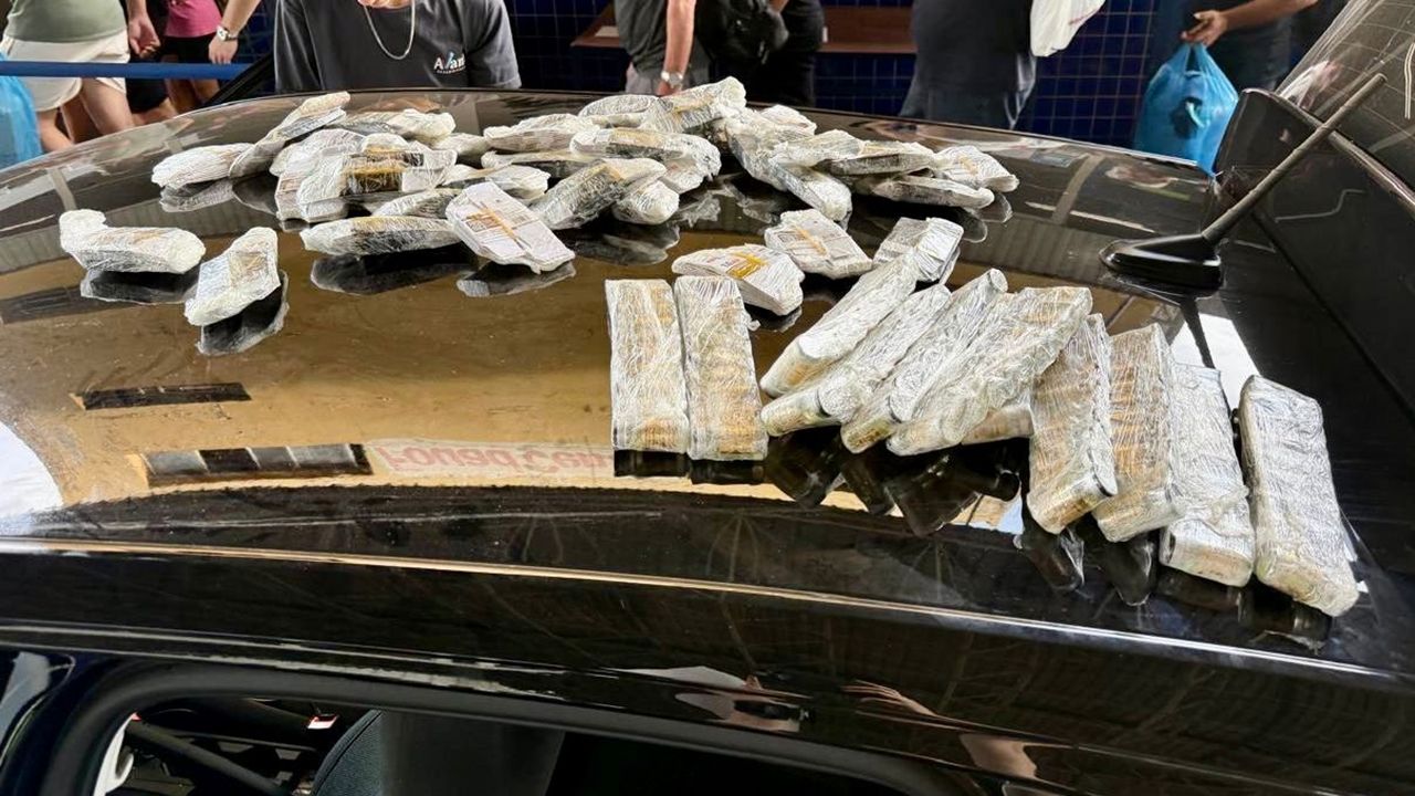 Receita flagra viajante com 560 ampolas de remédio para emagrecimento escondidas pelo corpo na Ponte da Amizade
