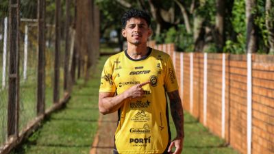 Imagem referente a notícia: Reforço no ataque aurinegro: FC Cascavel anuncia Willian dos Santos Silva