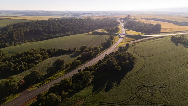 Imagem referente a notícia: Em oito meses de operação, EPR Iguaçu repassa R$ 20,5 milhões em ISSQN a municípios do Oeste e Sudoeste