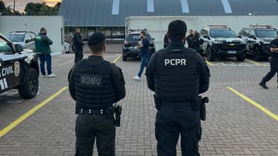 Imagem referente a notícia: Operação Konomashi: Polícia Civil prende 14 suspeitos de furtar camionetes de luxo e revela esquema milionário no Oeste do Paraná