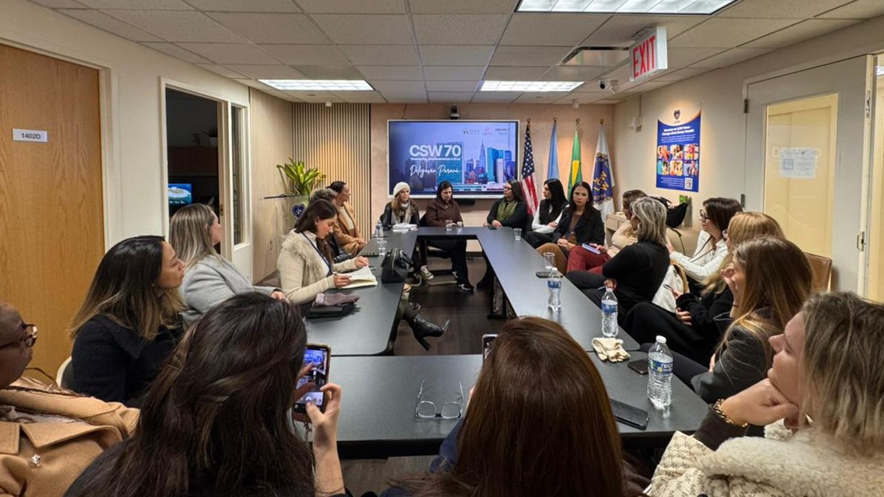 Paraná fortalece integração de políticas para mulheres em agenda internacional