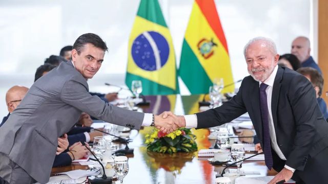 Imagem referente a notícia: Brasil quer aumentar produção e importação de gás da Bolívia