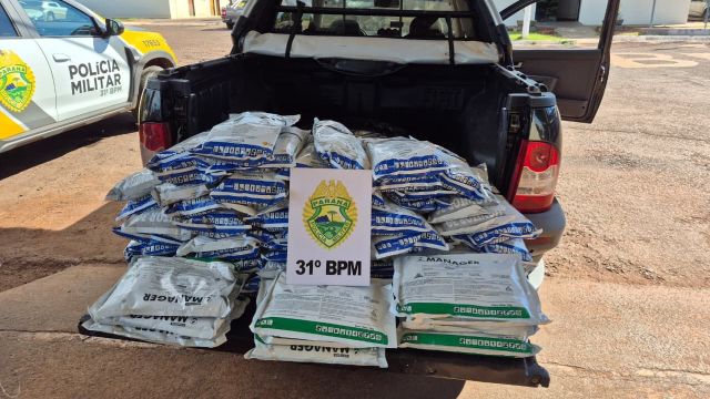 Imagem referente a notícia: Fuga em rodovia termina com prisão e apreensão de 60 kg de veneno no interior do Paraná