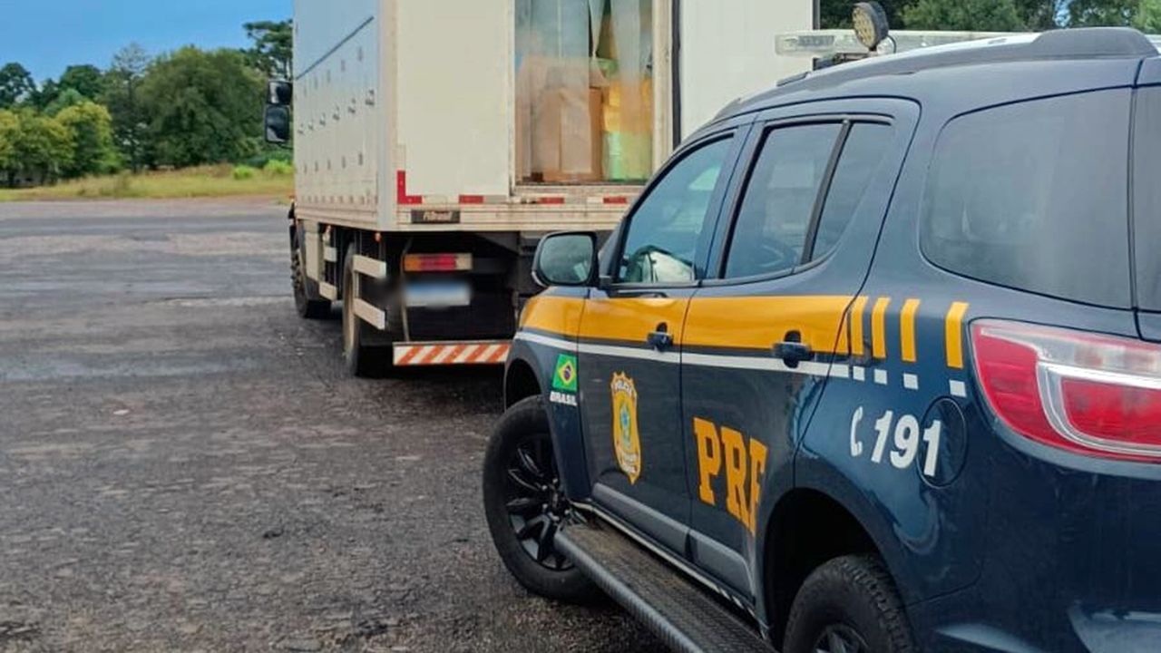 Carga de sorvete escondia 10 mil celulares: PRF intercepta esquema milionário na BR-277