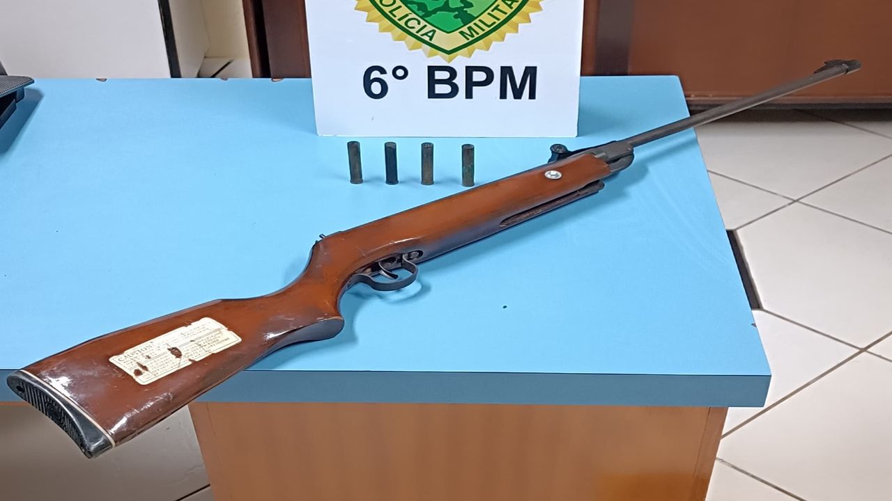 Homem é preso após ameaçar crianças e cometer injúria racial em Três Barras do Paraná