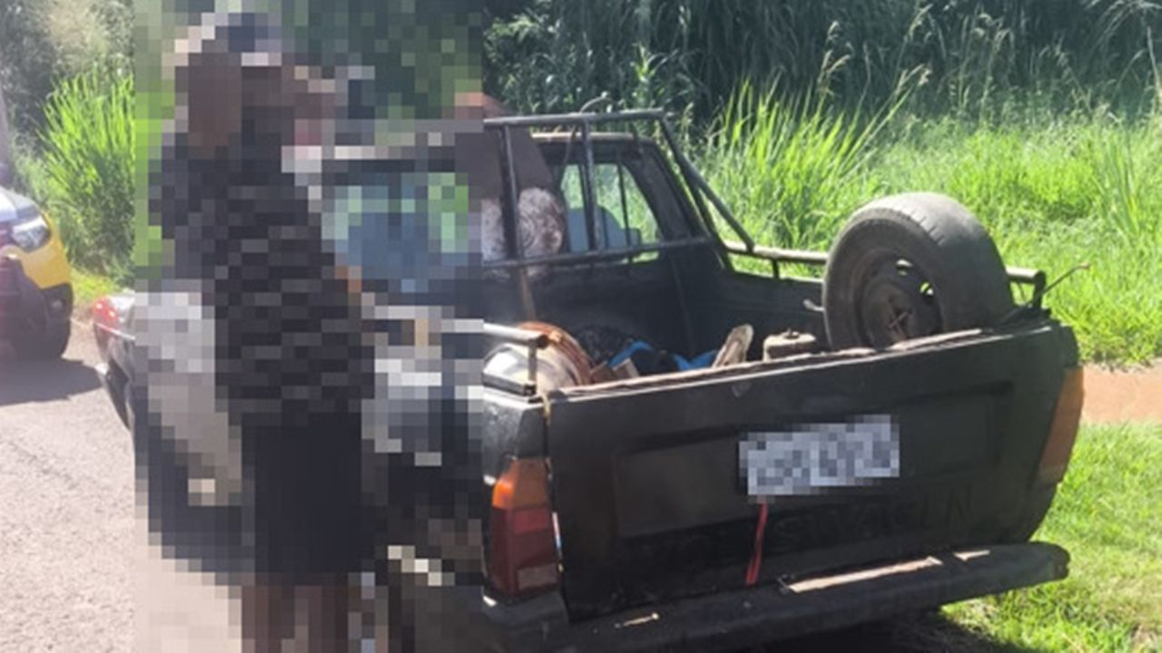 Motorista sem habilitação é flagrado pela PM com veículo irregular durante abordagem em Cascavel