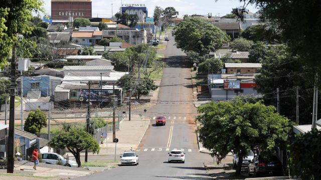 Imagem referente a notícia: Prefeitura de Cascavel inicia obra de asfalto novo e alargamento da Rua Clodoaldo Ursulano