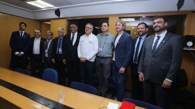 Imagem referente a notícia: Prefeito de Corbélia garante recursos para saúde após audiência em Brasília