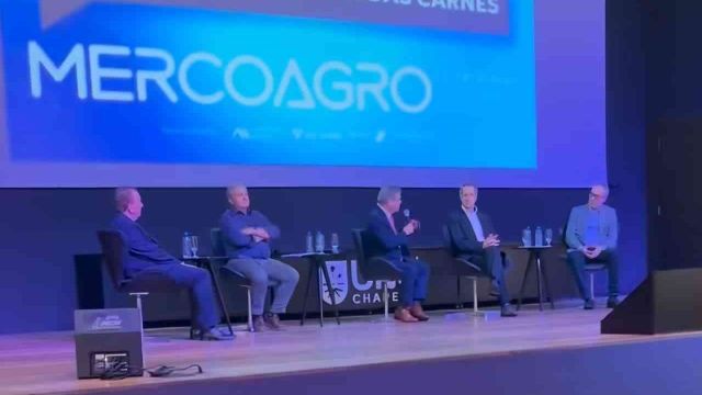 Imagem referente a notícia: Líderes destacam, na Mercoagro, força das cooperativas no mercado mundial de carnes