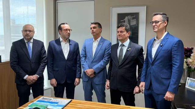 Imagem referente a notícia: Moro lança pré-candidatura ao governo do PR e anuncia empresário Edson Vasconcelos como vice em chapa com apoio do PL