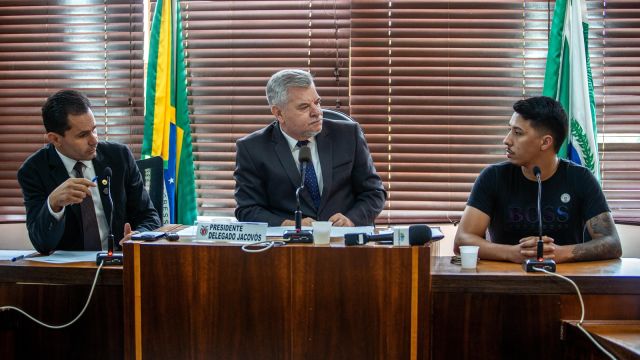 Imagem referente a notícia: Conselho de Ética da ALEP avança no processo por quebra de decoro de Renato Freitas