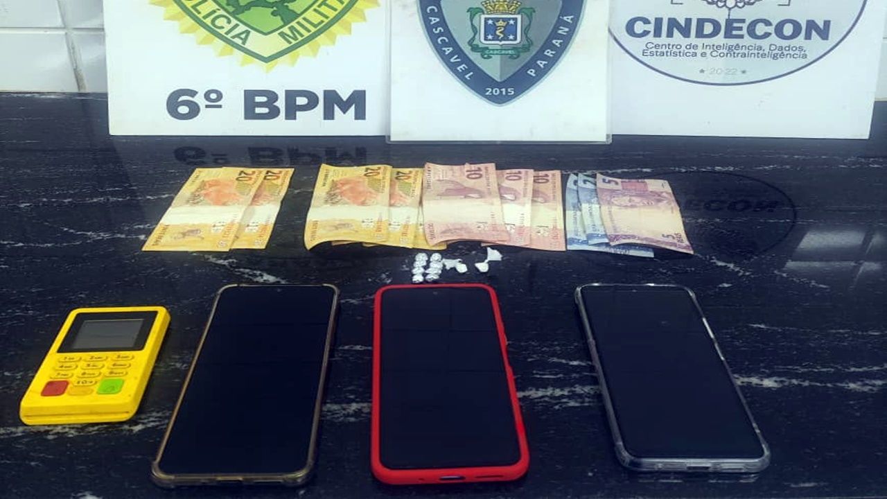 Três pessoas são presas por suspeita de tráfico de drogas durante operação em Cascavel