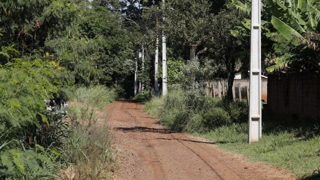 Imagem referente a notícia: Prefeitura de Cascavel avança e define empresa que fará a obra que garantirá 100% de asfalto no bairro Lago Azul