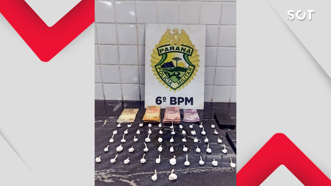 Homem é preso com 52 porções de cocaína após tentar fugir da polícia em Cascavel