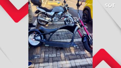 Imagem referente a notícia: Ciclomotor sem placa e com condutor irregular é apreendido durante fiscalização no Centro de Cascavel