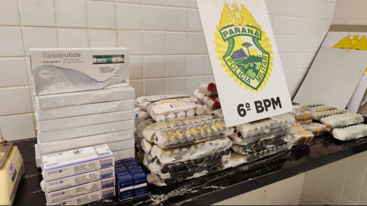 Homem é preso com cerca de mil medicamentos irregulares na BR-277 em operação conjunta com a Polícia Federal