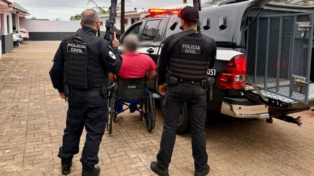 Imagem referente a notícia: Operação Calibre Zero prende suspeitos e apreende armas ilegais no interior do Paraná