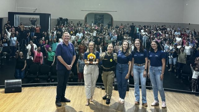 Imagem referente a notícia: Reunião sobre o PROERD mobiliza pais e reforça prevenção às drogas nas escolas de Corbélia