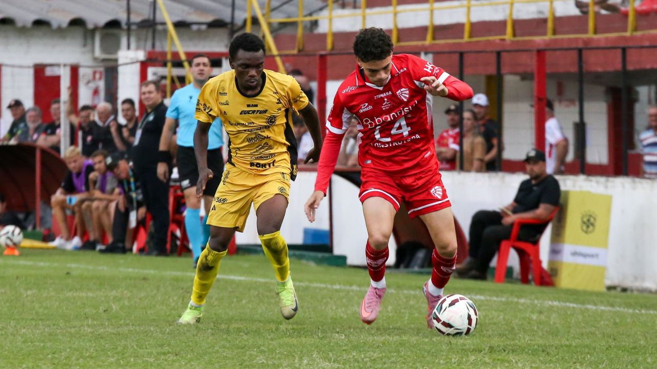 FC Cascavel divide liderança do Grupo G da Série D após empate; tabela mostra disputa acirrada