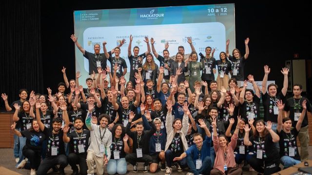 Mulheres da Unioeste vencem Hackatour Cataratas com projeto de turismo comunitário