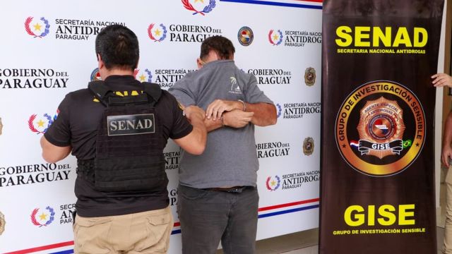 Imagem referente a notícia: Brasileiro foragido há mais de 30 anos por homicídio é capturado no Paraguai