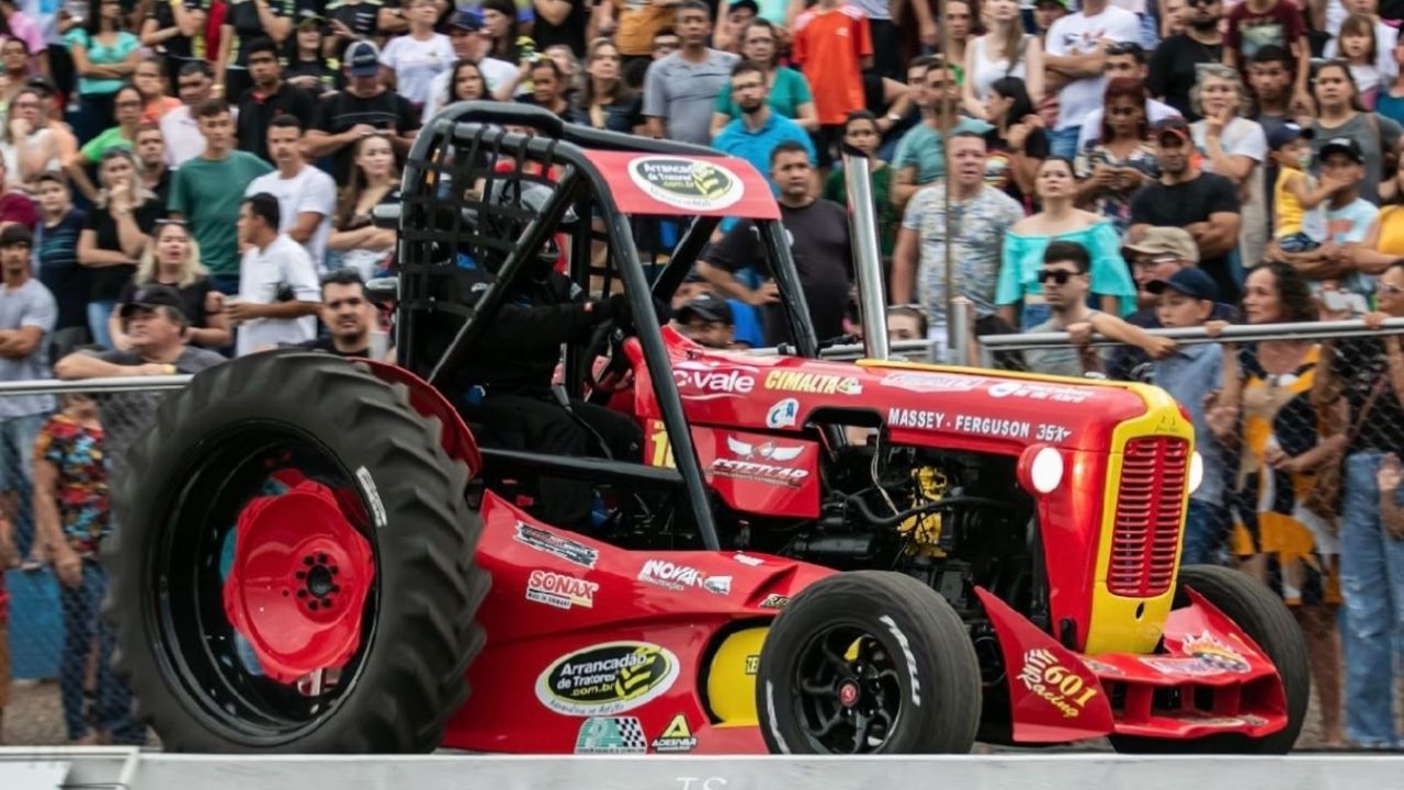 Maripá realiza a 24ª edição do GP de Arrancada de Tratores