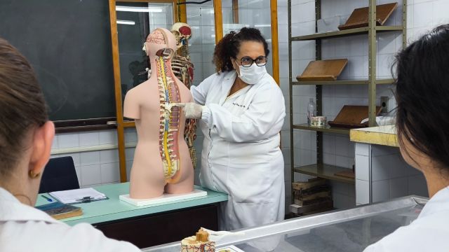 Imagem referente a notícia: Doação de corpos contribui para formação de profissionais da saúde na Unioeste